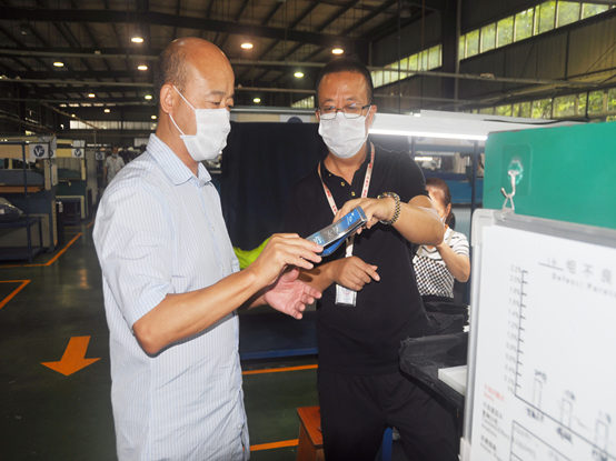 腾龙集团：：稳扎稳打助力脱贫攻坚2